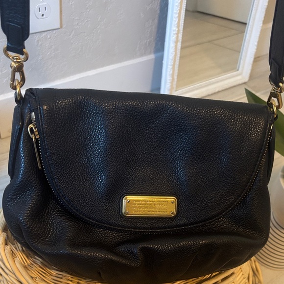 Marc Jacobs Black Leather Shoulder Bag - Picture 1 of 9